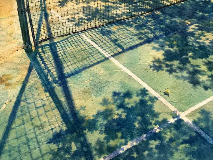 格子状の影と夏の忘れ物