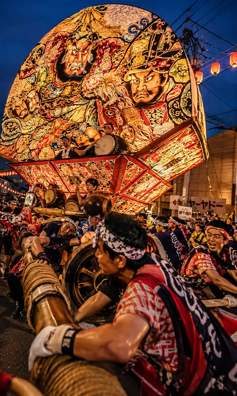 Roaring Warrior Lantern and Ropes of Passion