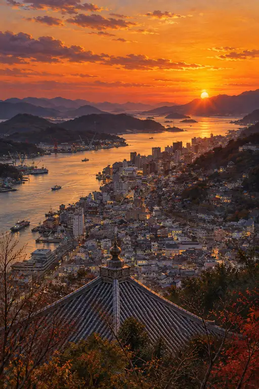 Evening Glow on the Sloping Port